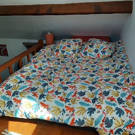 Studio L'Independance Apartment Buchelay Екстериор снимка