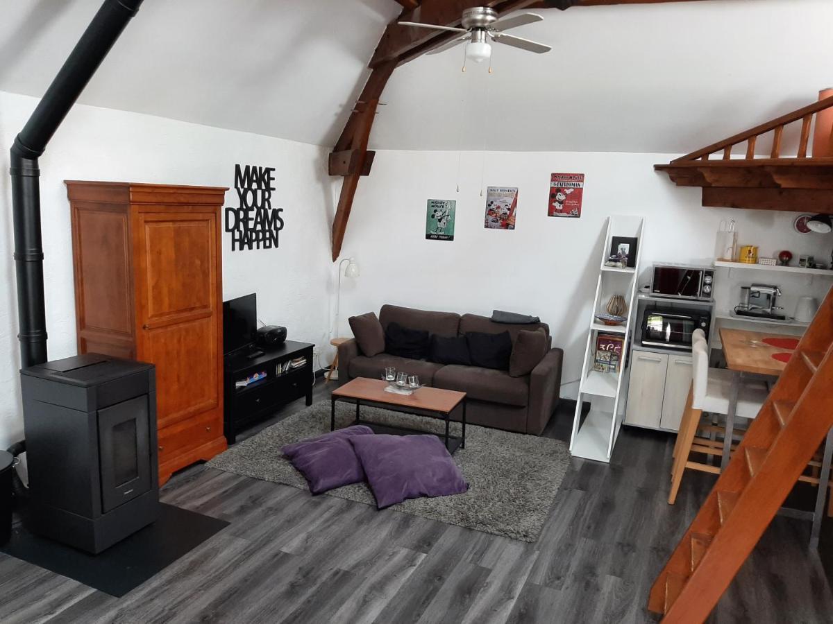 Studio L'Independance Apartment Buchelay Екстериор снимка