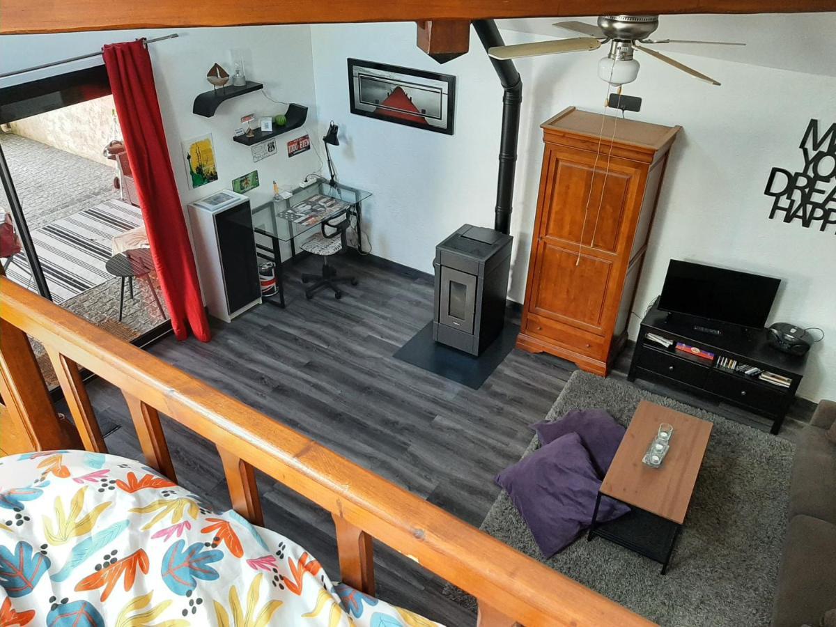 Studio L'Independance Apartment Buchelay Екстериор снимка